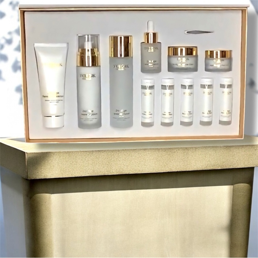 🎁 NEW • Luxury Age-Renewal Skincare Set with 24K Elements - Picture 3 of 9
